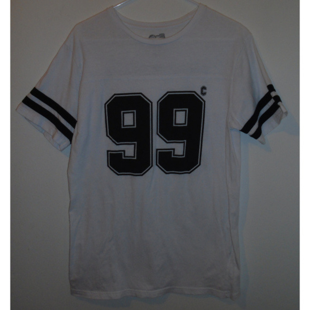 Urban Outfitters Men's White Manager's Special Tee